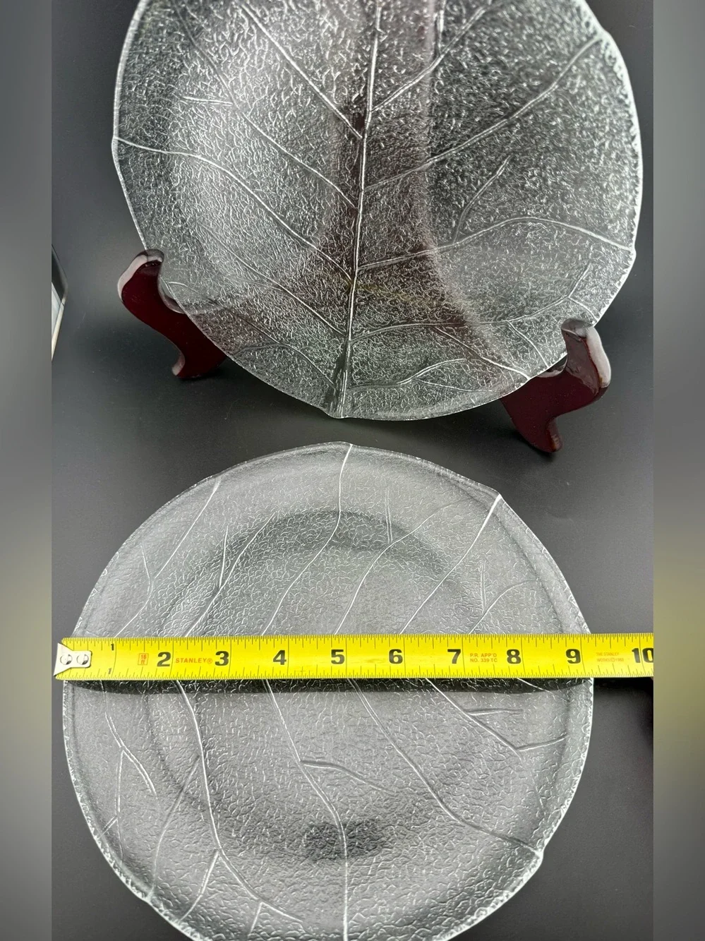 4 Arcoroc Aspen Leaf 9.25” plates